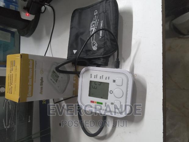 Blood Pressure Electronic Blood Pressure Monitors O