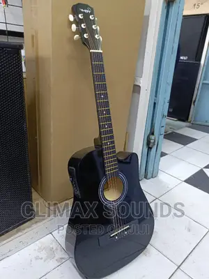Semi Acoustic Guitar 38 Inch √
