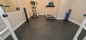 Heavy Dense Quality Gym Flooring Gyms
