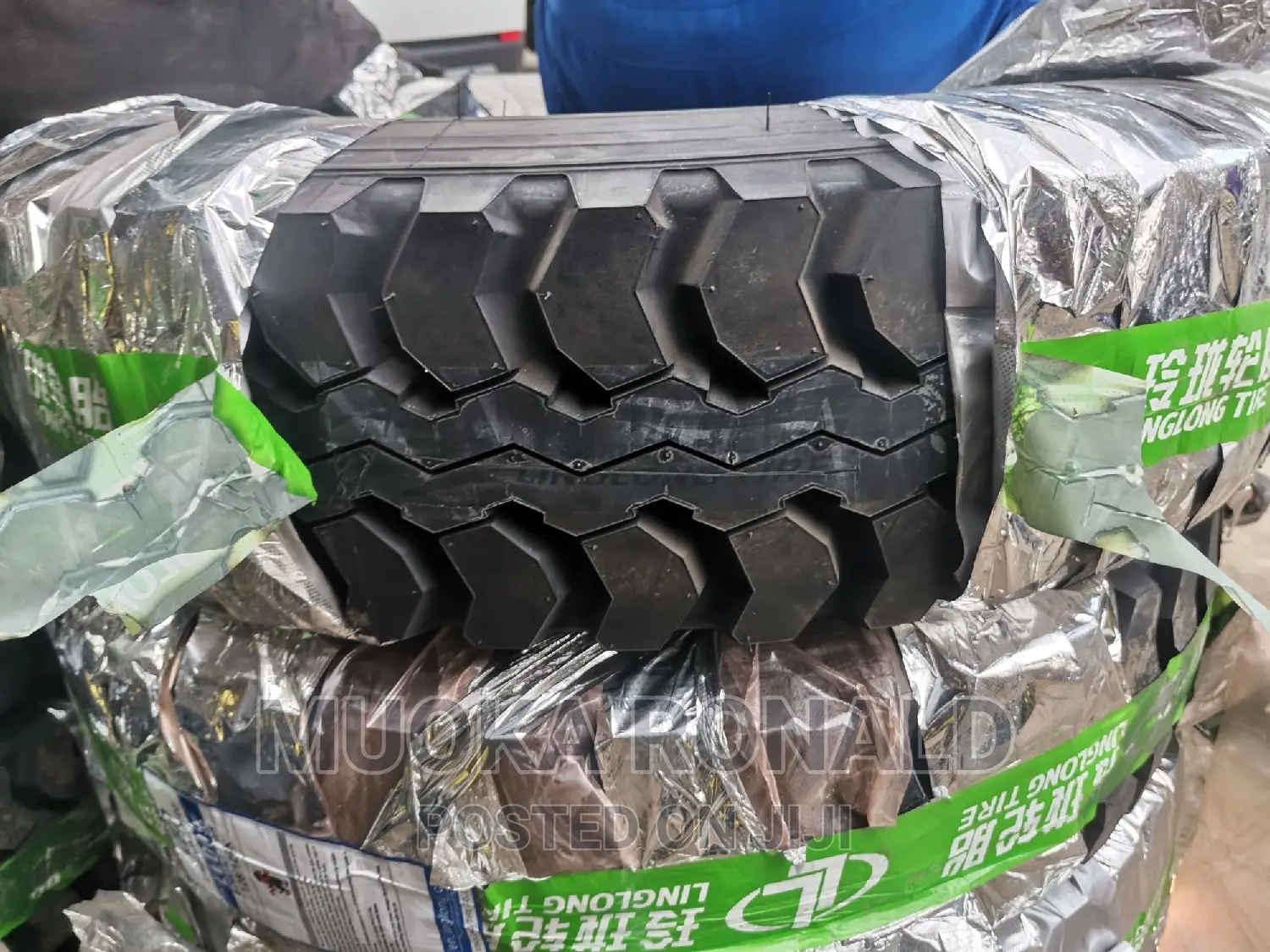 8.25R16 Linglong Tyre (Ld 09