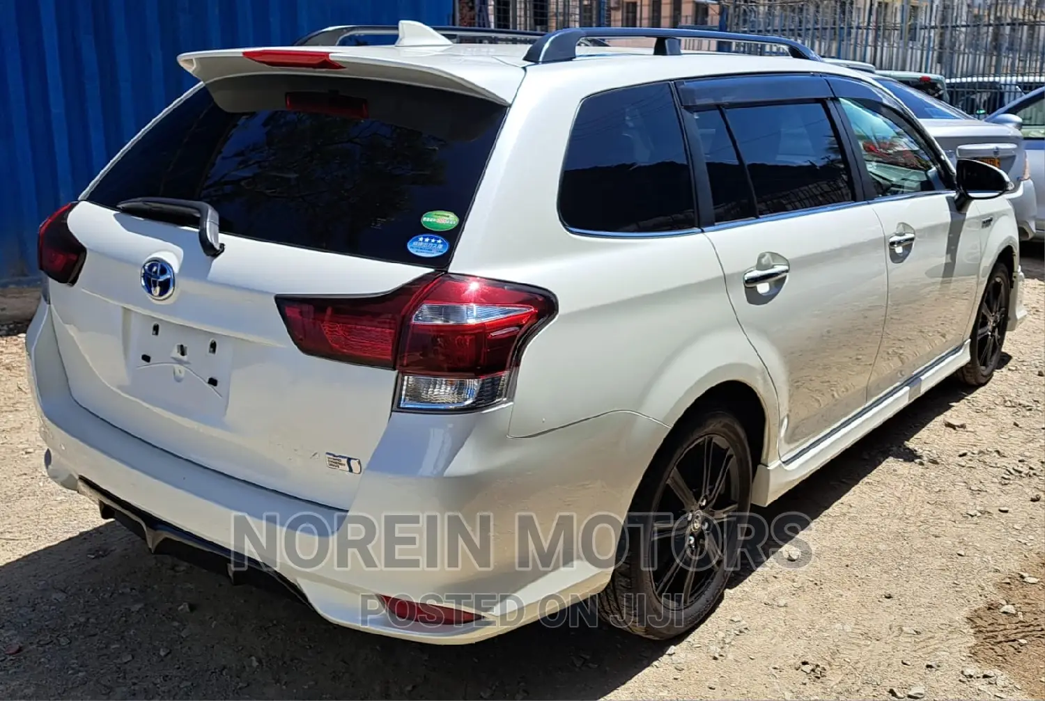 Toyota Corolla Fielder 2017 White