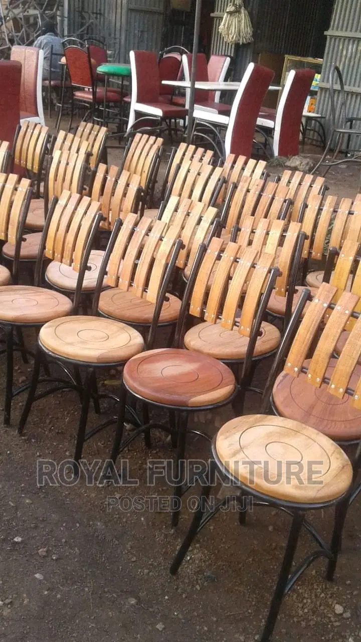 Garden Seats Mahogany