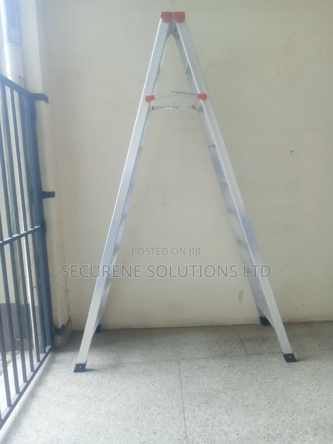 Aluminum Double Sided A Type Ladder 9ft/2.7meters