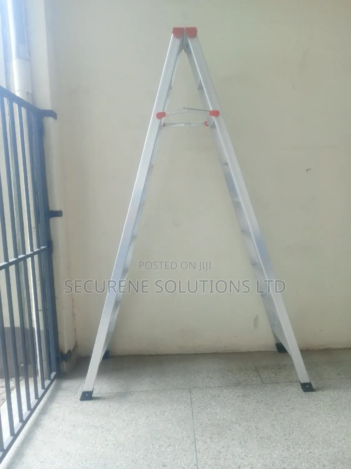Aluminum Double Sided A Type Ladder 9ft/2.7meters