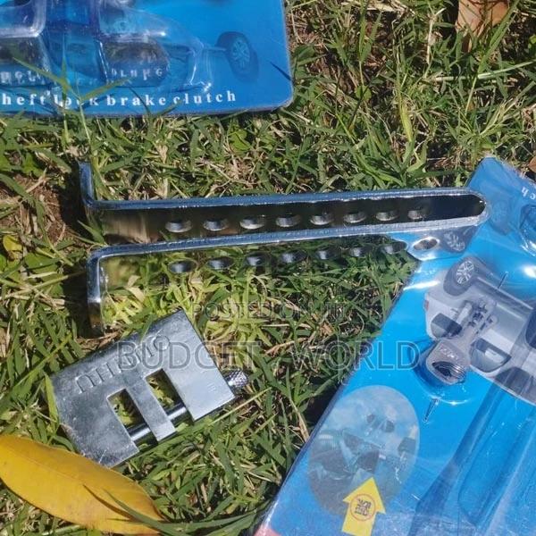 Pedal Lock 8 Holes 3 Keys Antitheft Security Tool Pedal Loc