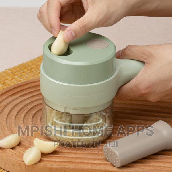 Handheld Electric Vegetable Cutter 4 in 1 - thumbnail 3