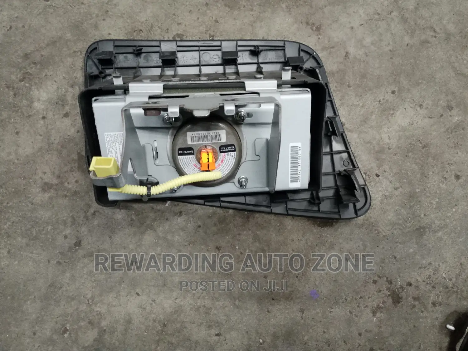 Nissan Juke Dushbord Airbag.