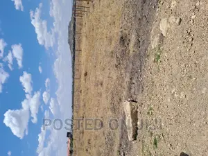 1/8th Acre Plots in Koma 750 ^Mw