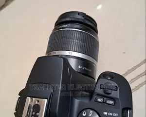 Canon 250D