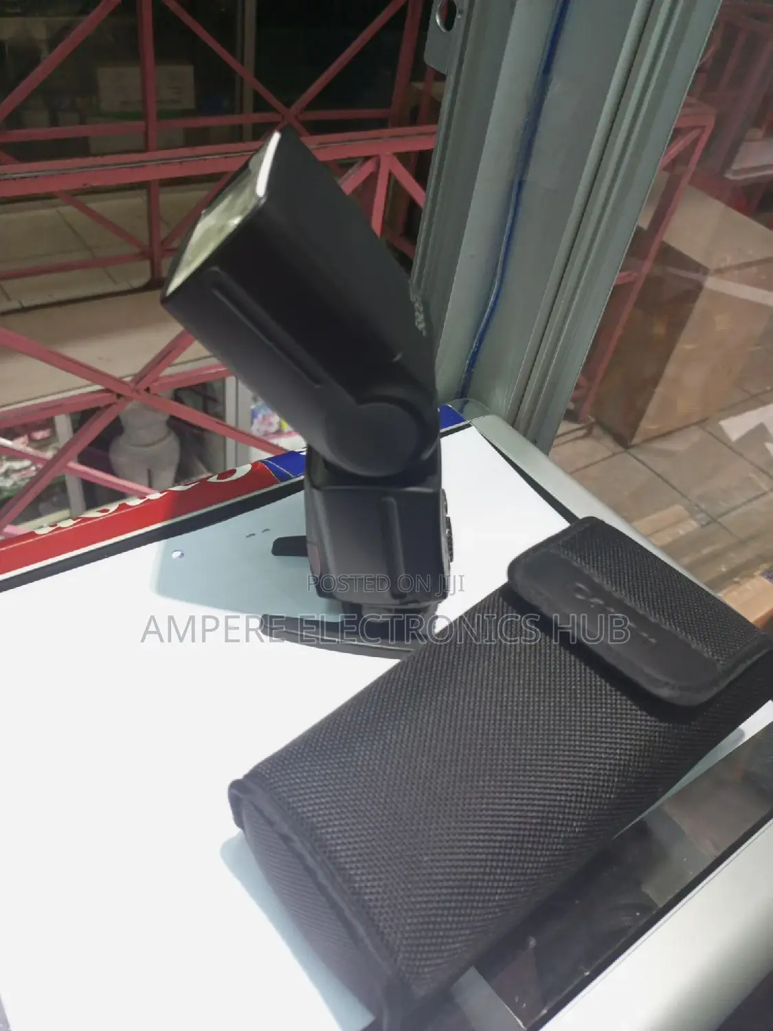 Canon 580exii Speedlite - For All Canon Cameras