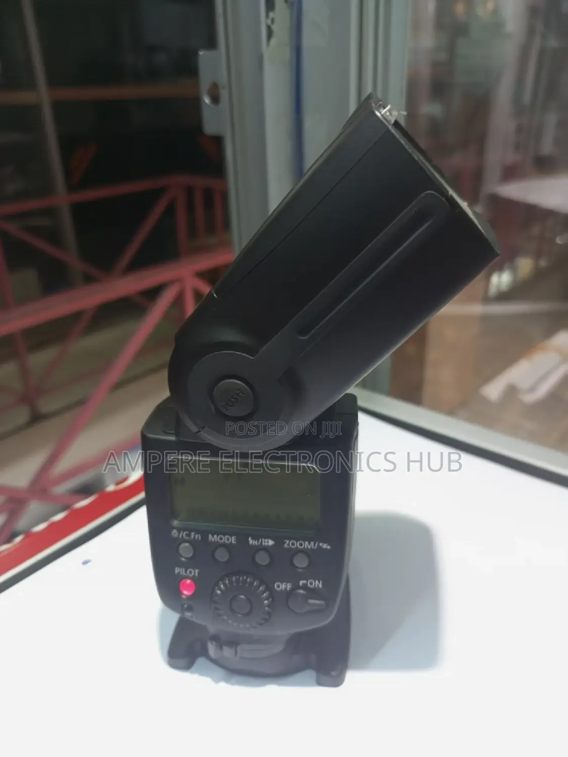 Canon 580exii Speedlite - For All Canon Cameras