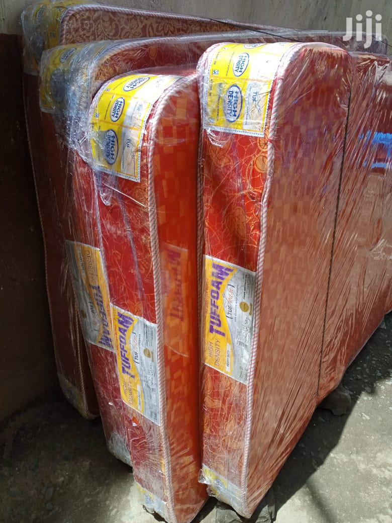 Mattresses On Sale, Retail And Wholesale. Best Price Offers!