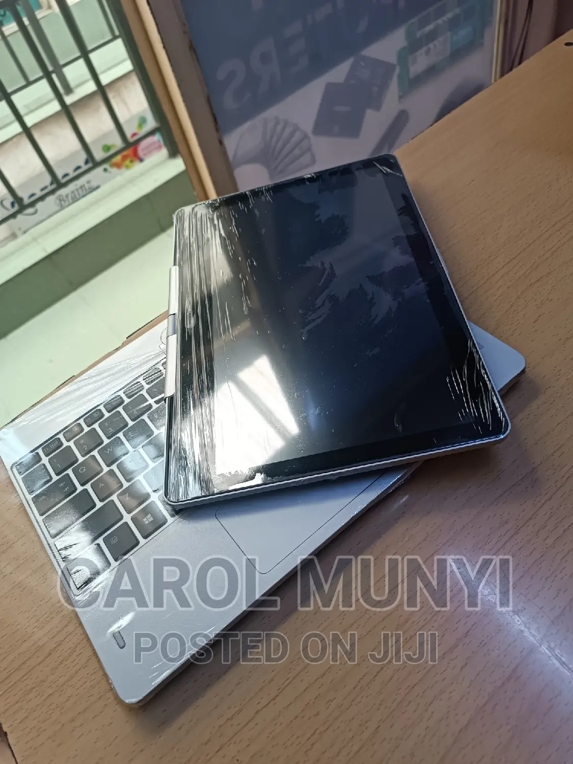 Laptop HP EliteBook Revolve 810 G3 Tablet 8GB Intel Core i7 SSD 256GB