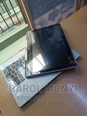 Laptop HP EliteBook Revolve 810 G3 Tablet 8GB Intel Core i7 SSD 256GB