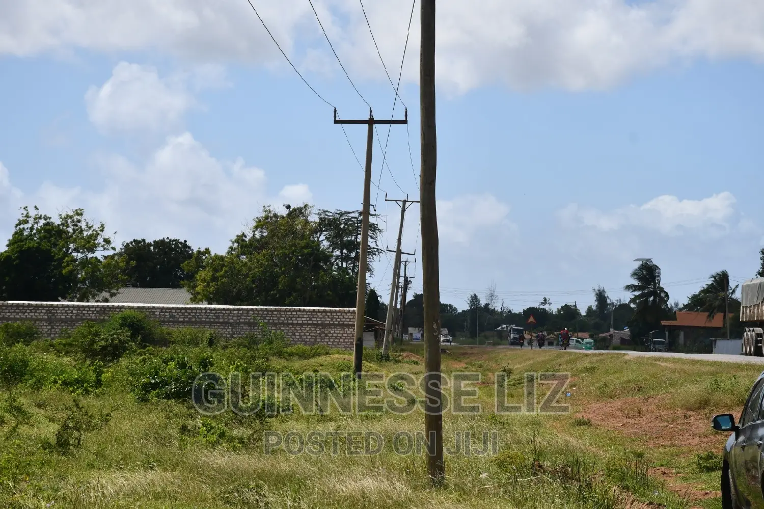 Mavueni Plots For Sale Next To New Life Complex