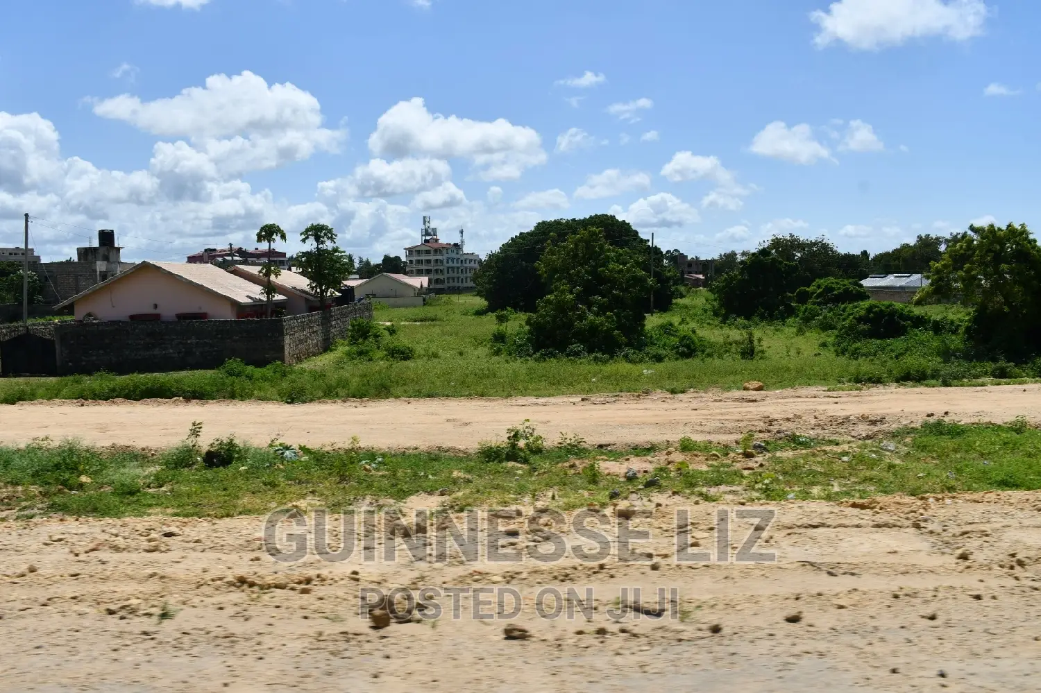Mavueni Plots For Sale Next To New Life Complex