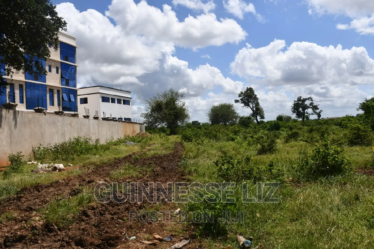 Mavueni Plots For Sale Next To New Life Complex