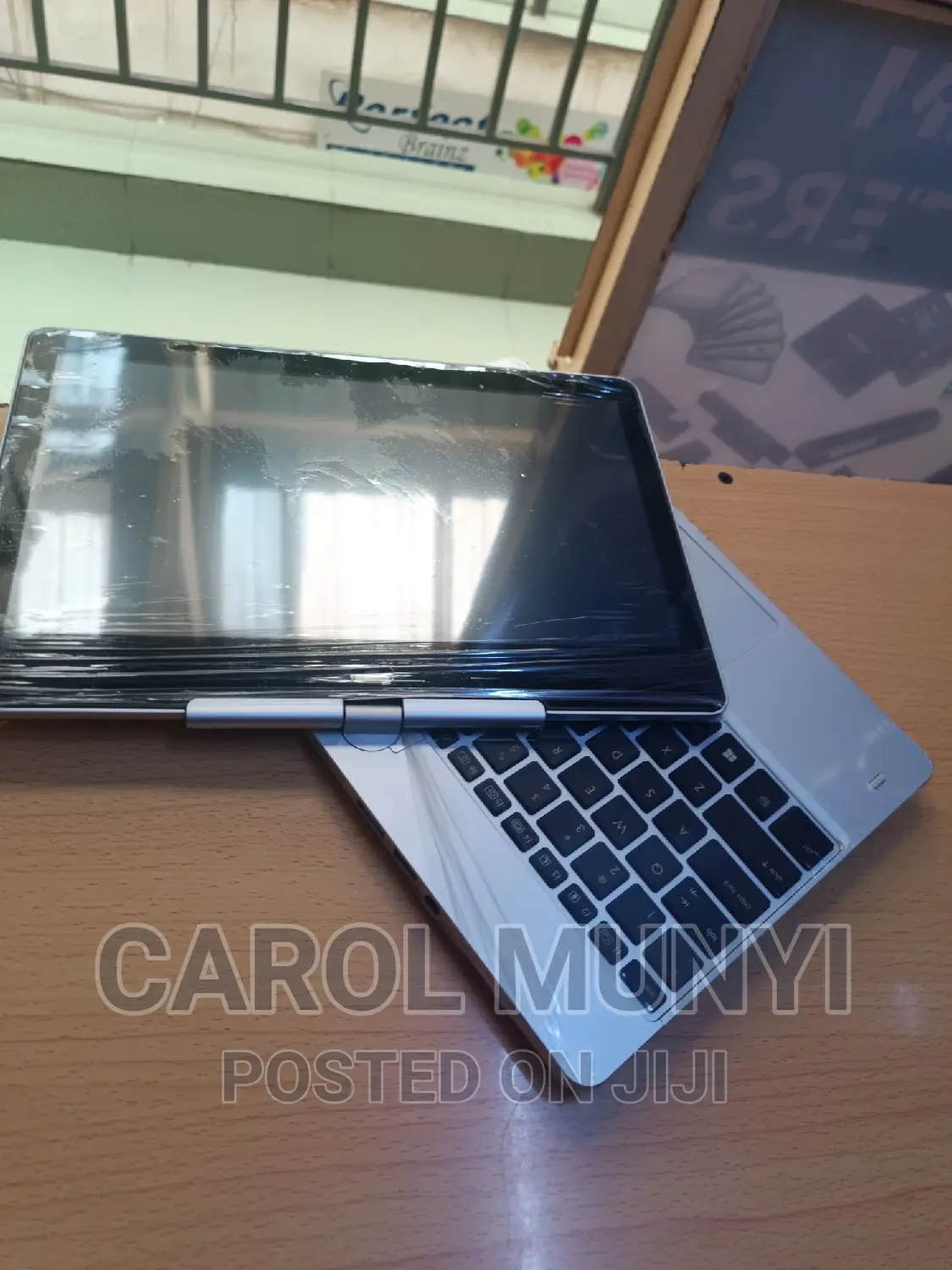 Laptop HP EliteBook Revolve 810 G3 Tablet 8GB Intel Core i7 SSD 256GB