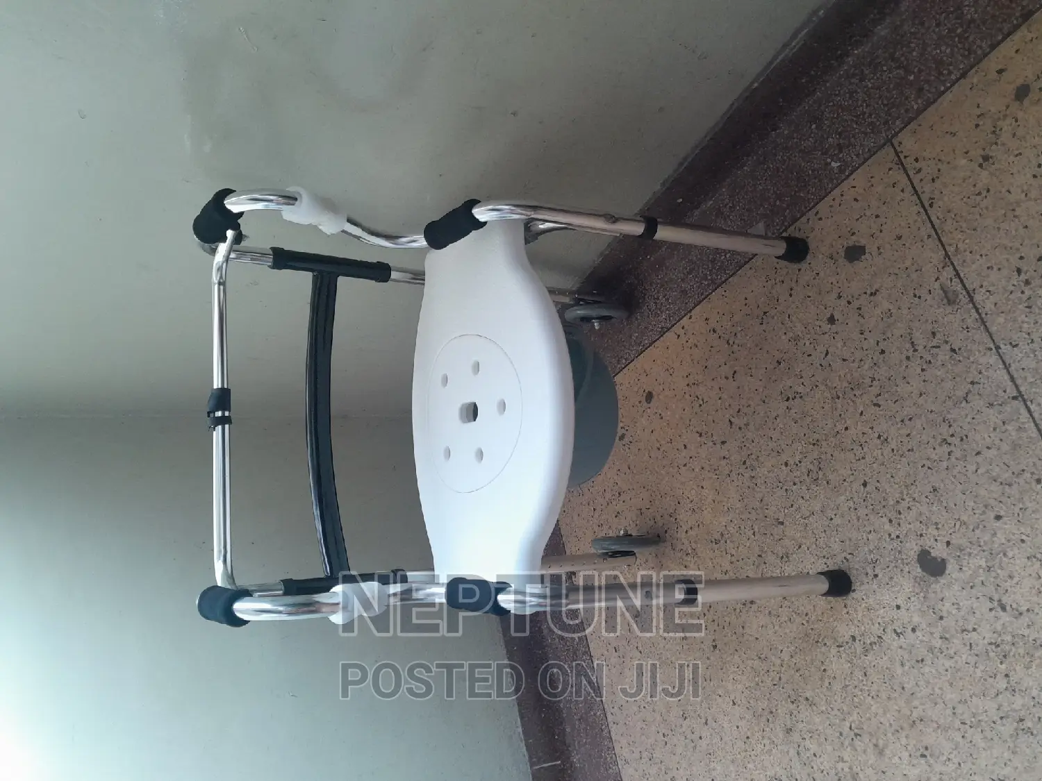 Walking Frame With Seat and Commode