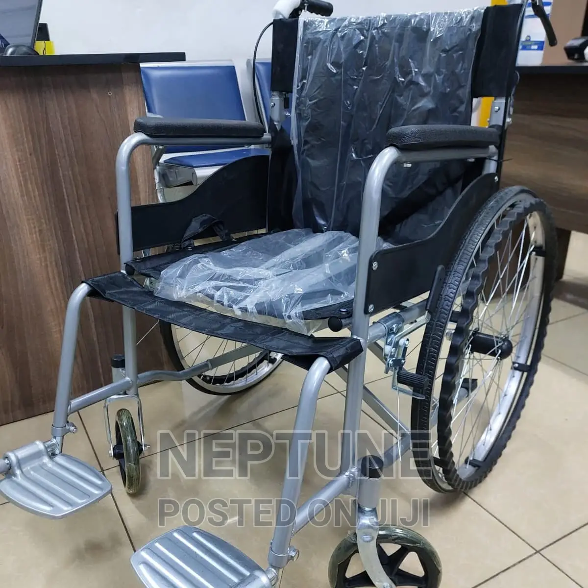 Standard Wheelchair