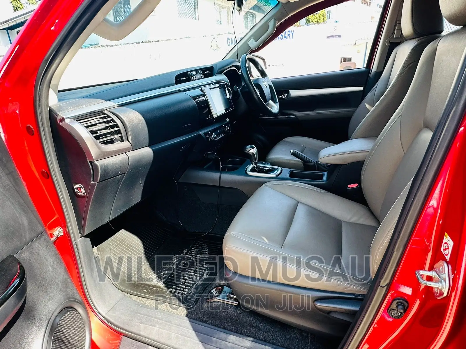 Toyota Hilux 2016 Red