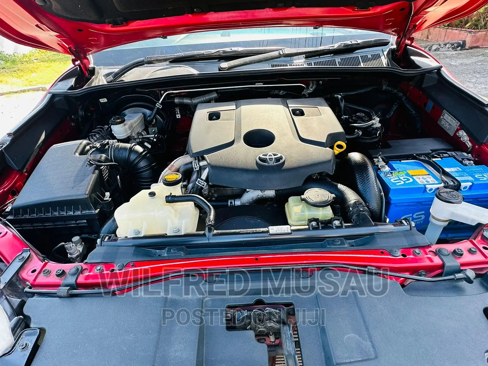 Toyota Hilux 2016 Red