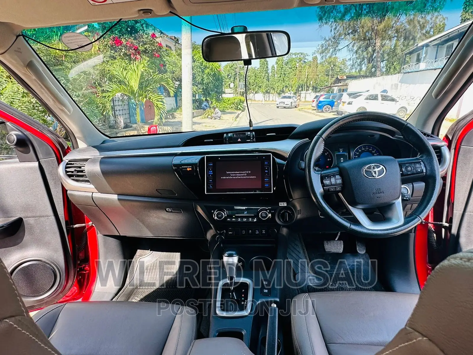 Toyota Hilux 2016 Red