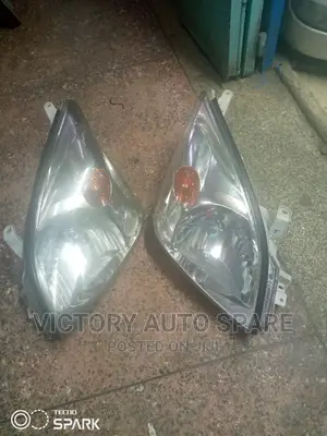Prado 120 Headlight With Adjuster