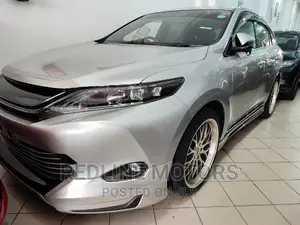 Toyota Harrier 2017 Silver
