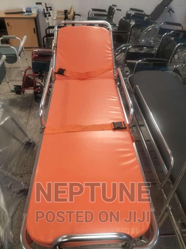 Ambulance Stretcher - main view