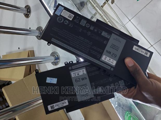 Dell E5470 Batteries Available - main view