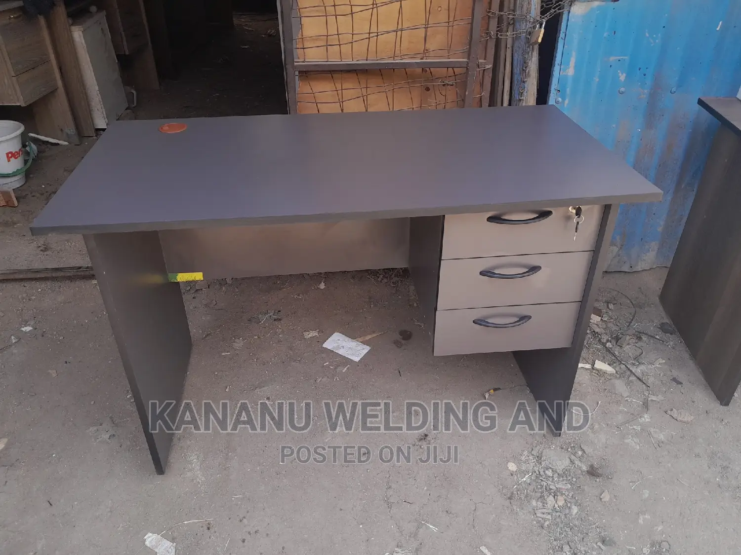 Office Desk