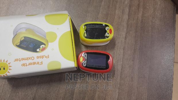 Finger Tip Pulse Oximeter (Ped) - main view