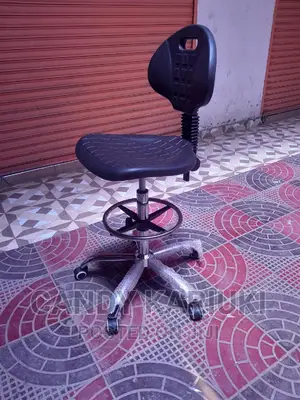 Ideal Laboratory Chair