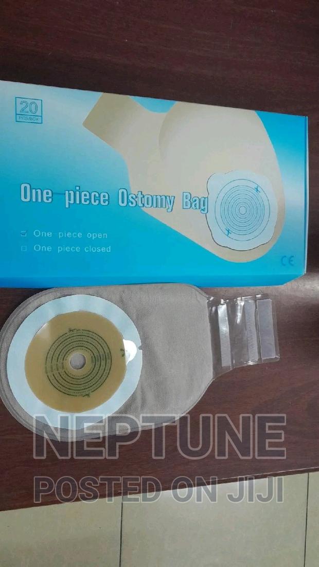 Colostomy Bag - main view