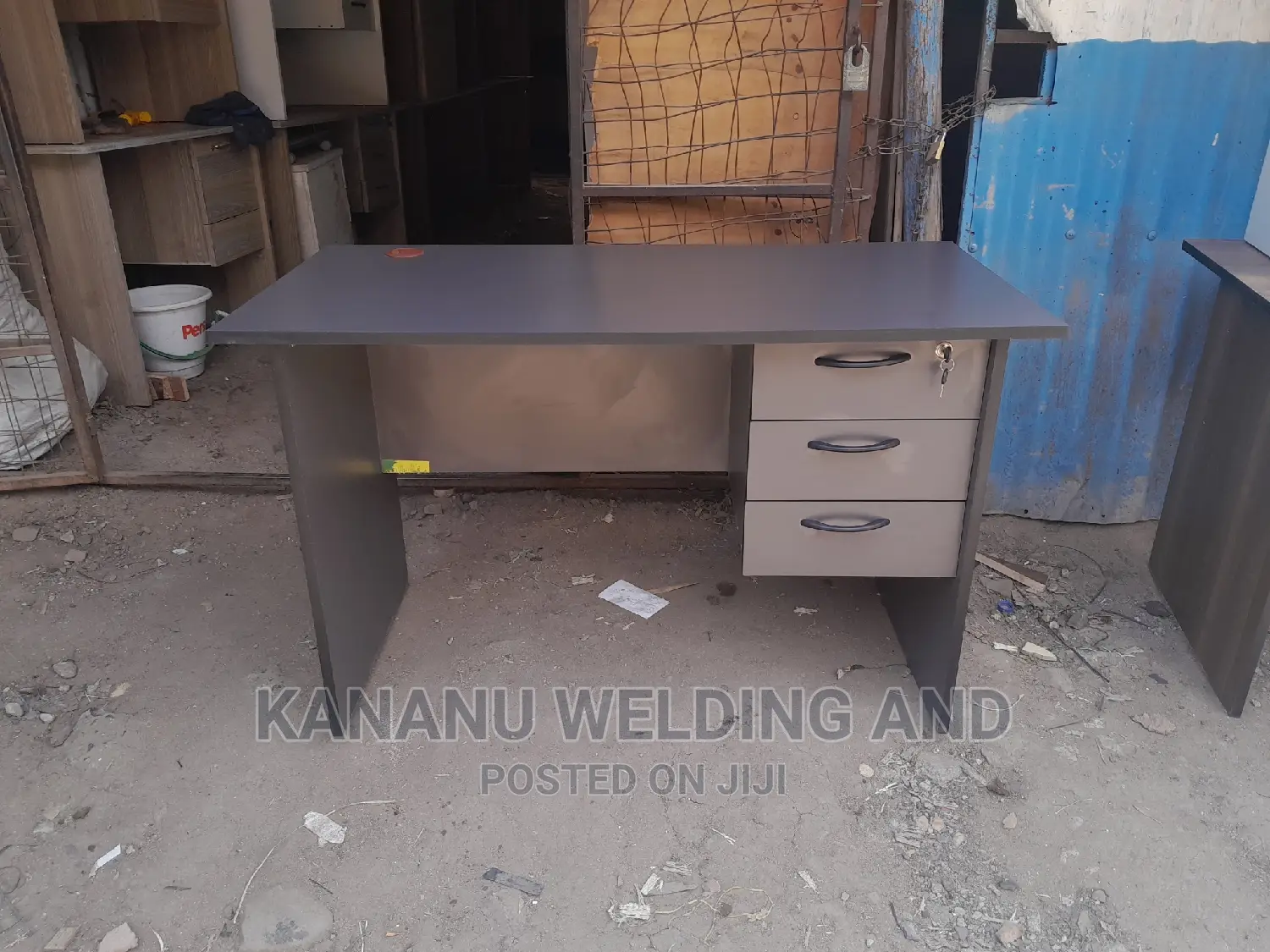 Office Desk