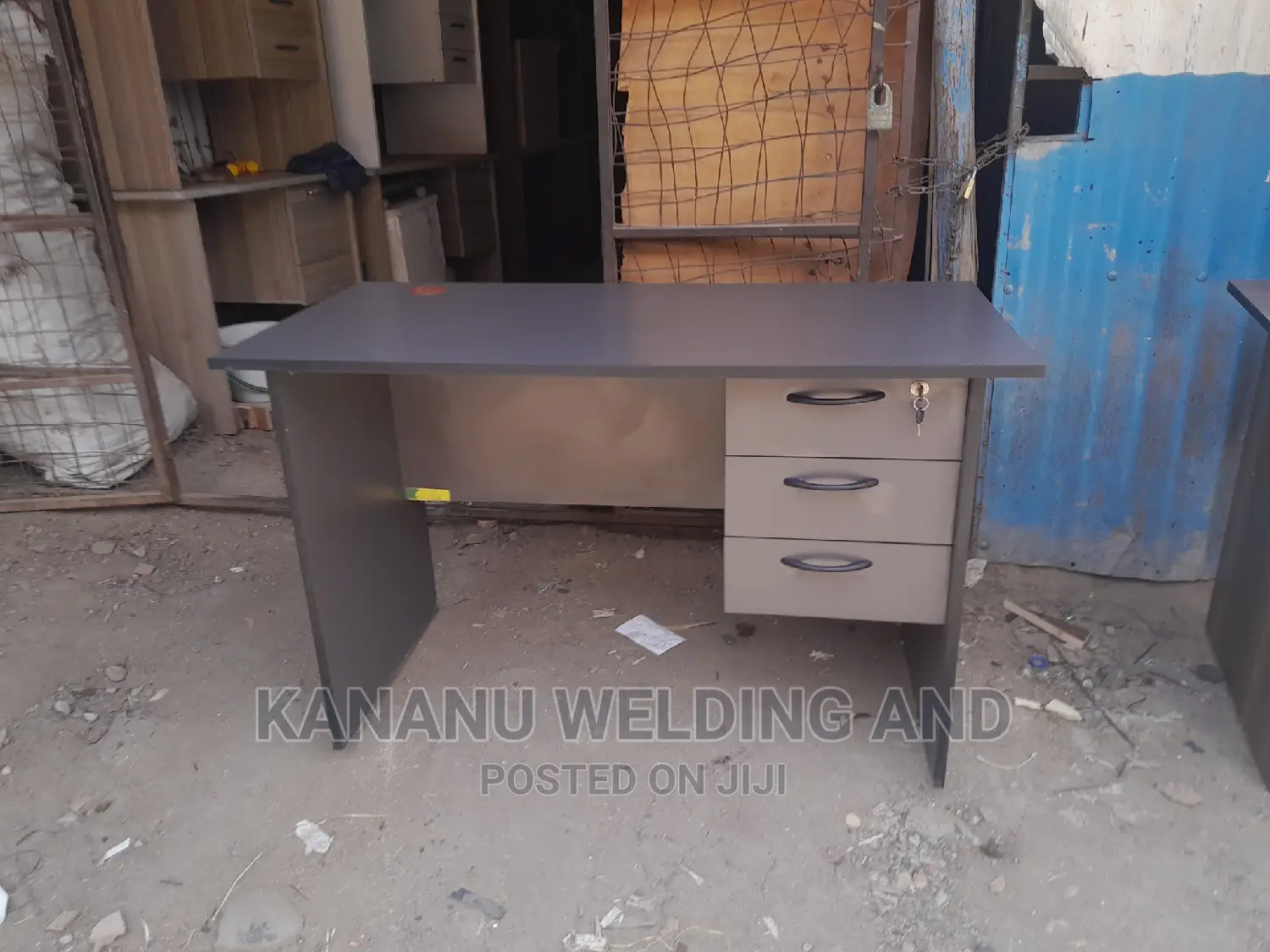 Office Desk