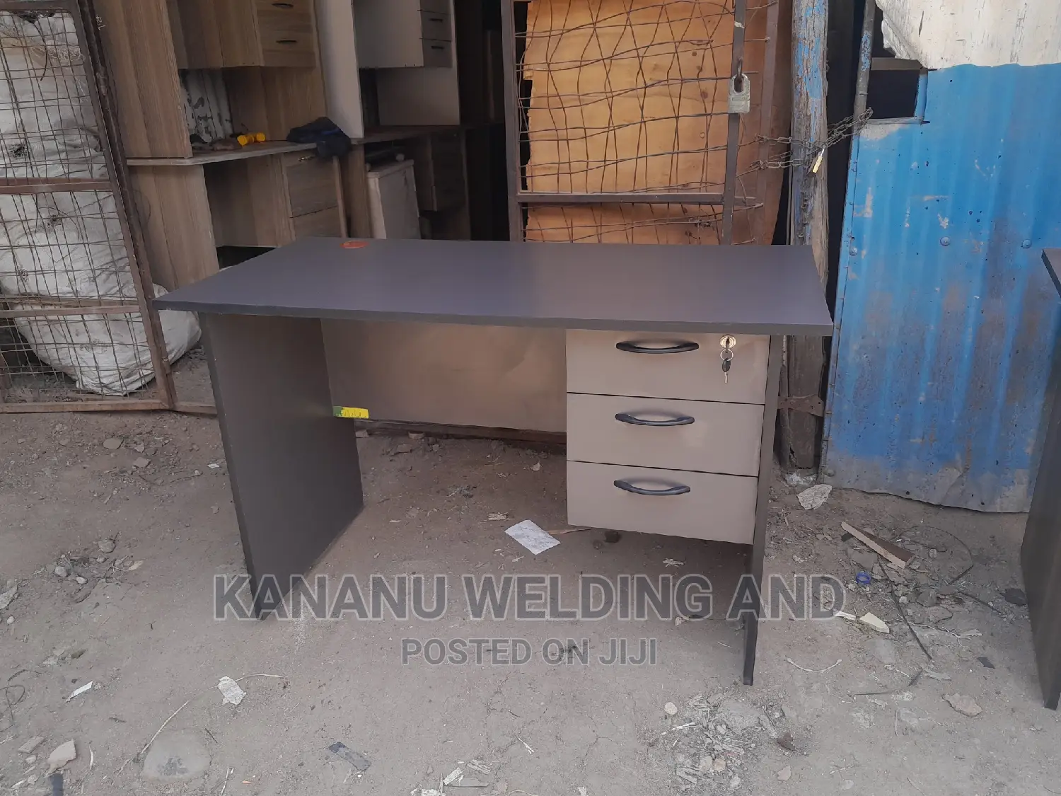 Office Desk
