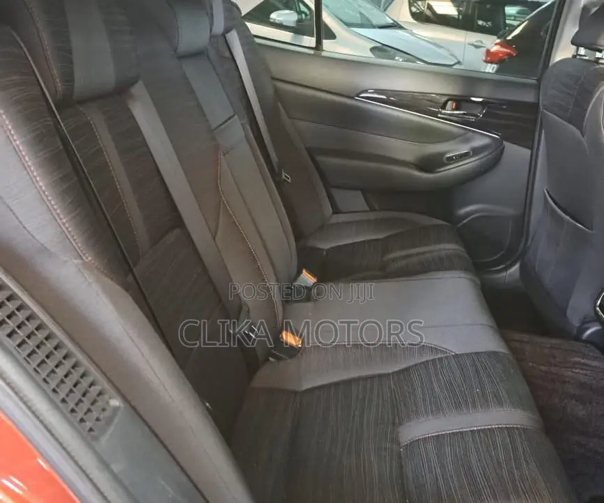Toyota Crown 2016 Red