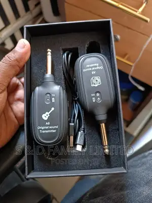 UHF Wireless Guitar Transmitter and Receiver