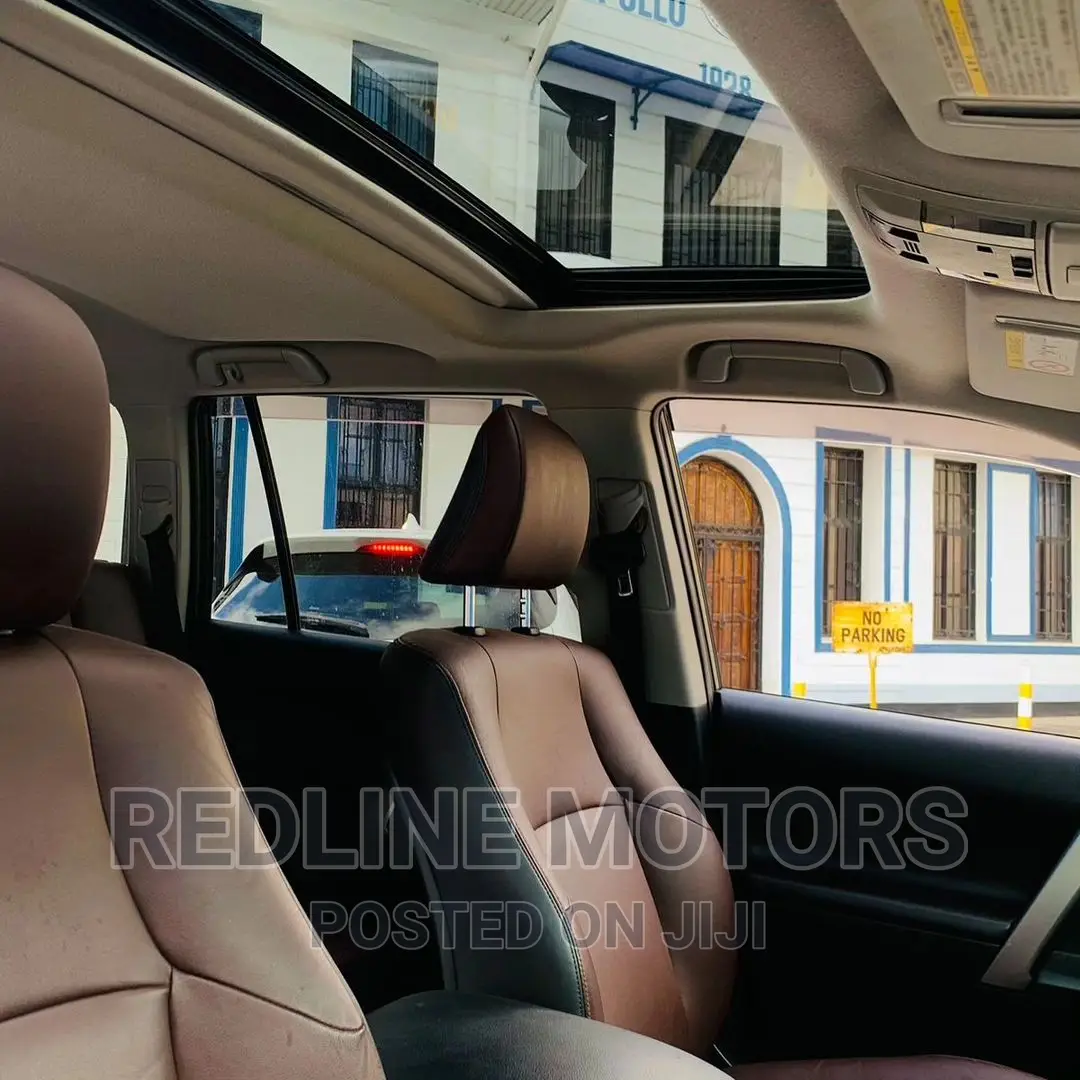 Toyota Land Cruiser Prado 2017 White
