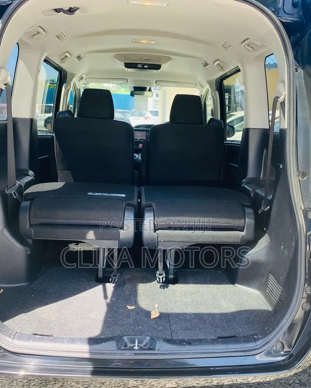 Toyota Voxy 2017 Black