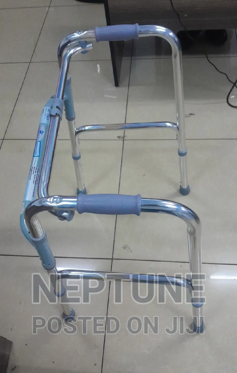 Walking Frame Without Wheels