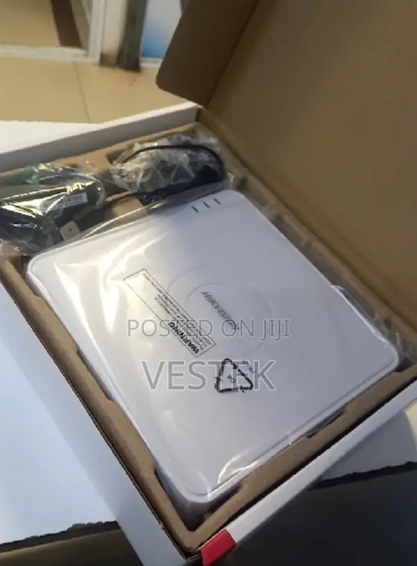 Brand New DVR 8 Channel DVR Machine Upto 1080p With Hdmi Por