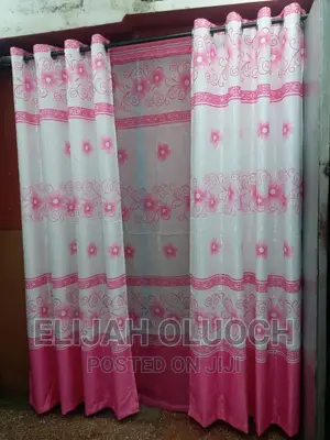 Over the Curtain 3M