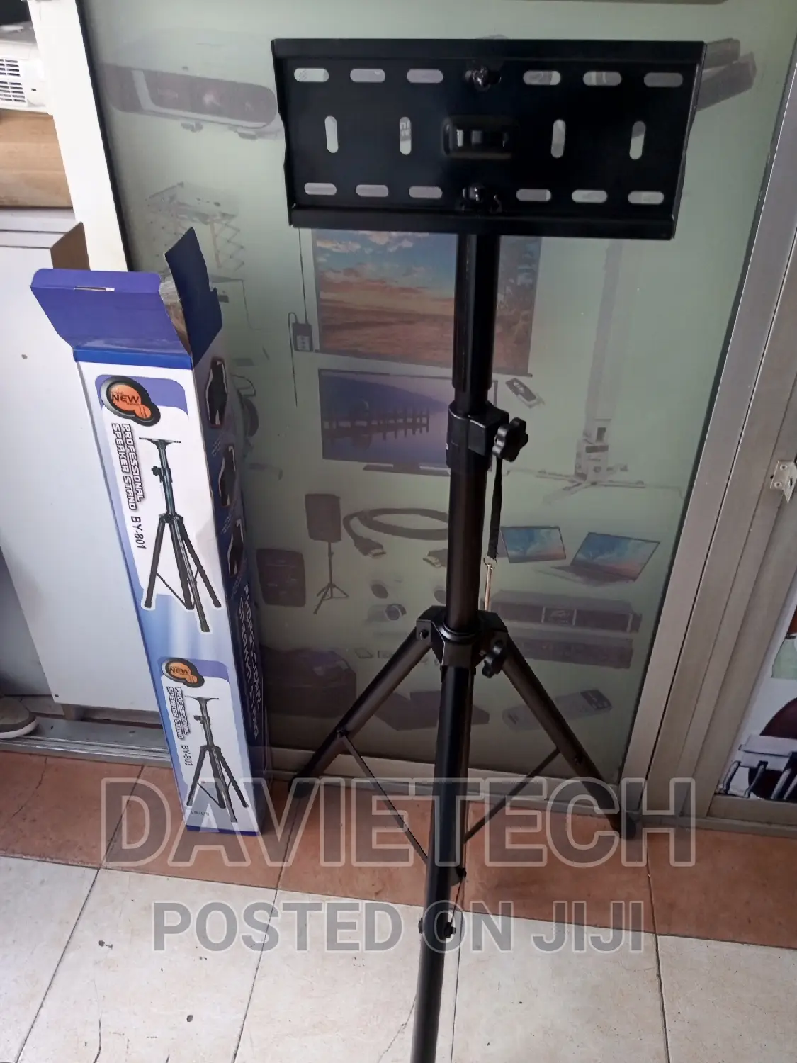 Portable Tripod TV Stands- High Quality