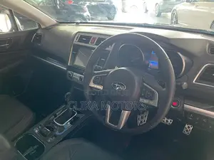 Subaru Outback 2.5i Limited AWD 2017 Brown