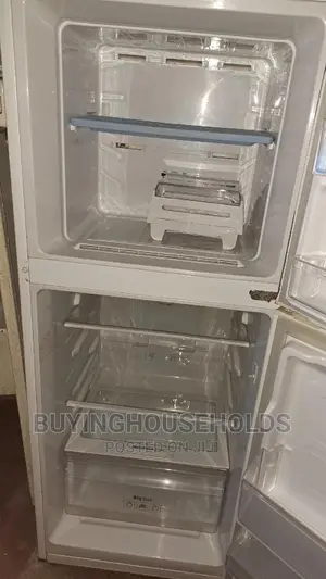 Samsung 240L Two Door Fridge