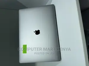 Laptop Apple MacBook Pro 2016 16GB Intel Core I7 SSD 256GB