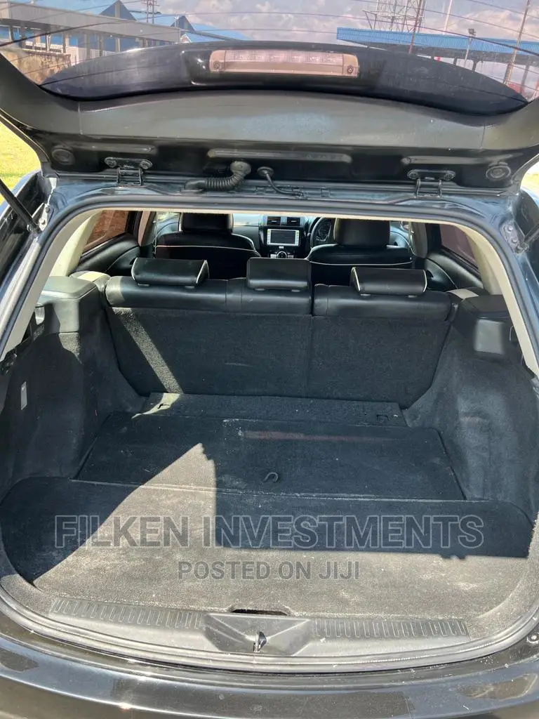 Toyota Corolla Fielder 2012 Black